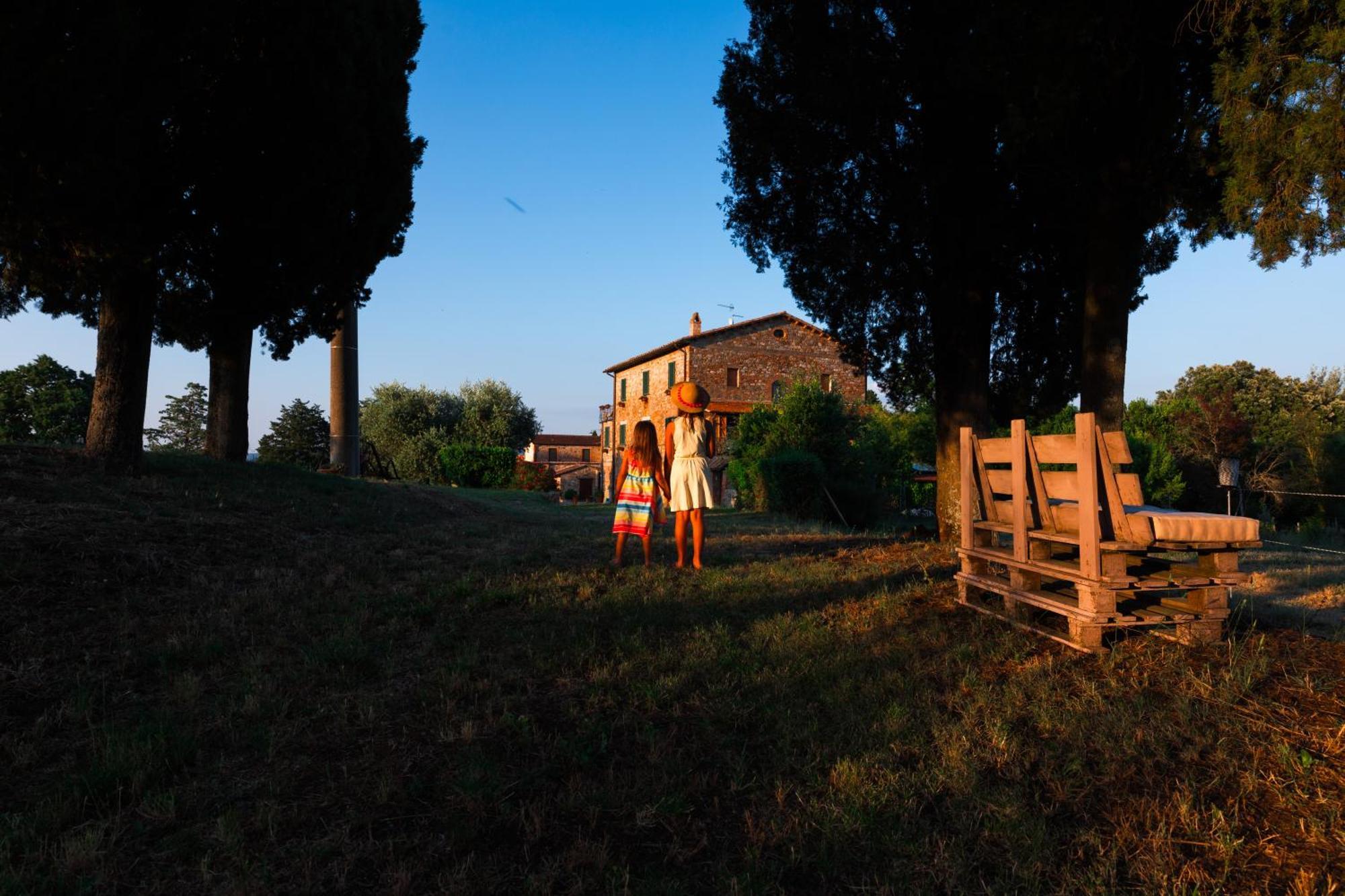 Agriturismo Spazzavento Palazzone Exterior photo